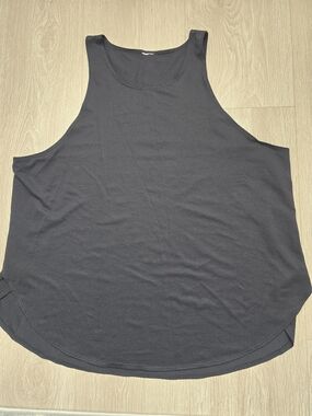 Fabletics Women's Charcoal Racerback Tank Size M Relaxed Top Sport